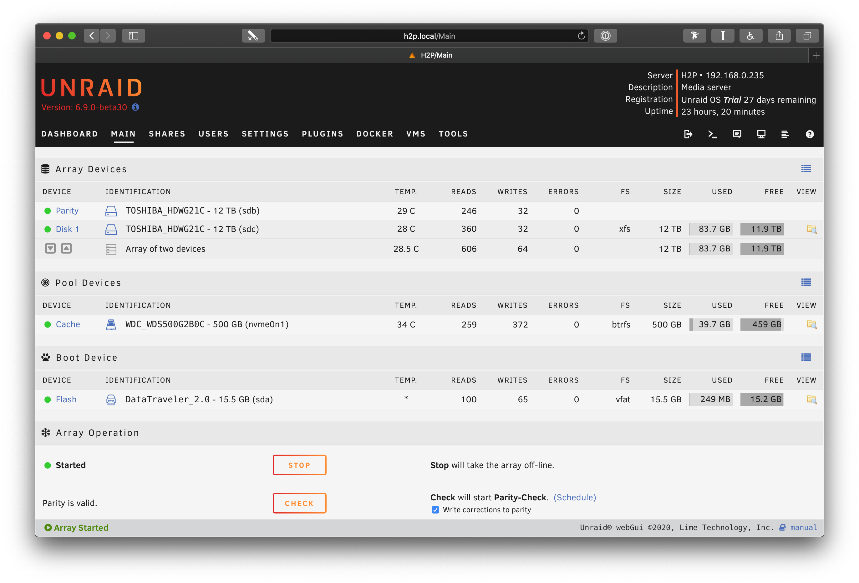 Screenshot of unRAID, showing 2 drives, the NVMe as cache, and the USB drive as boot device.